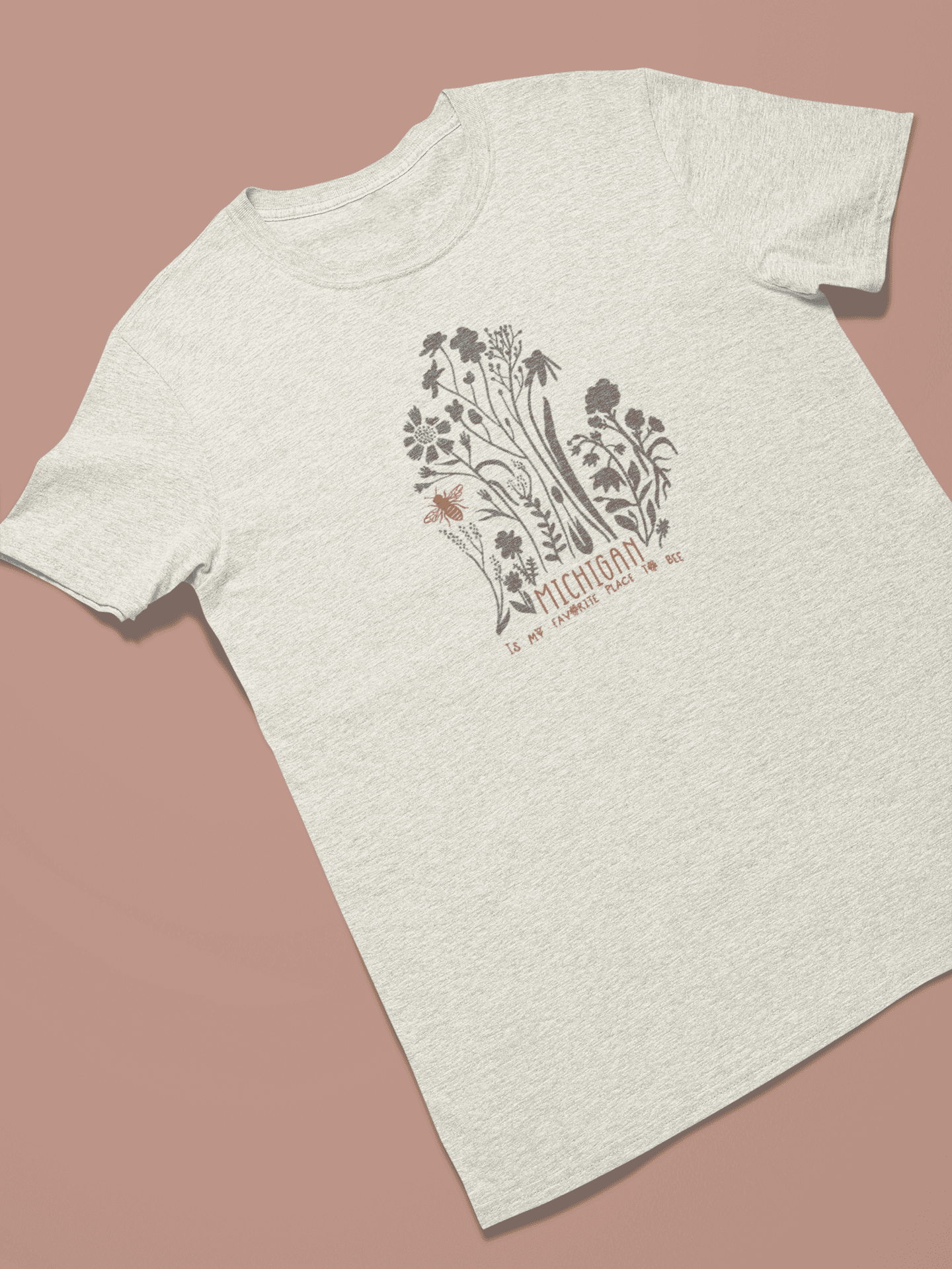 Michigan is My Favorite Place to Bee Unisex Tee